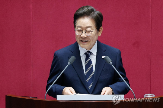 Lee to deliver budget speech Tuesday to outline next year’s spending plan 